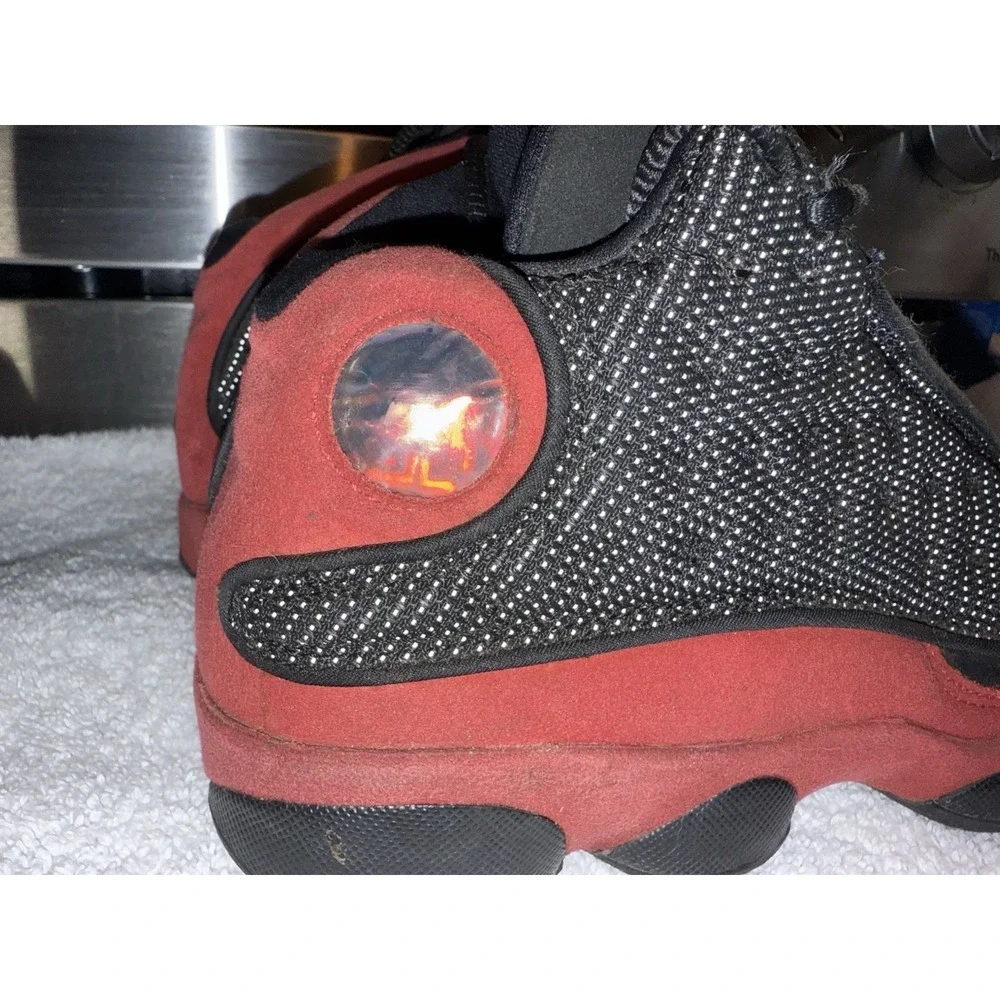 Air Jordan 13‎ Bred Retro Size 6.5y GS Black Red Sneakers 2017 414574-004